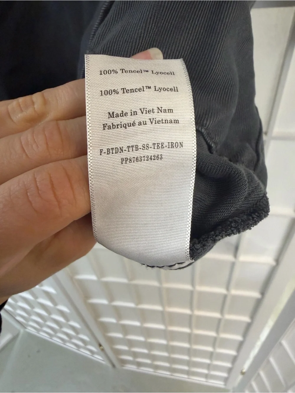 Everlane the relaxed tee in buttersoft graphite grey size medium EUC